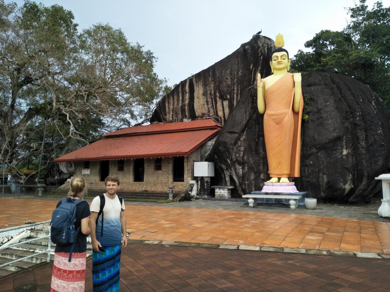 Tiny Royal Palace Unawatuna Ngoại thất bức ảnh