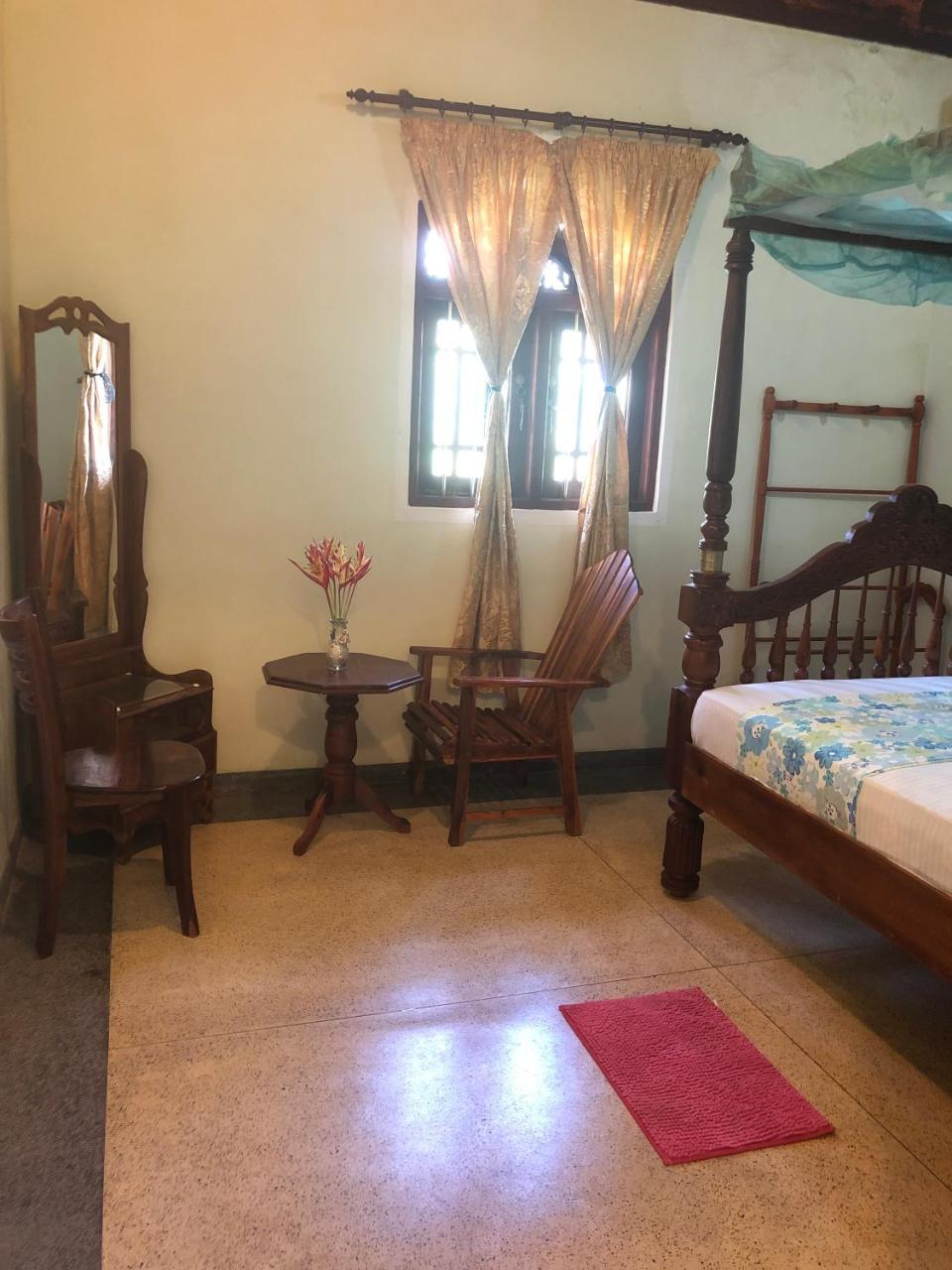 Tiny Royal Palace Unawatuna Ngoại thất bức ảnh